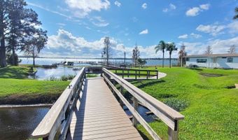 310 Lookout Cir, Auburndale, FL 33823