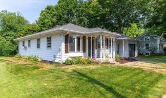 109 N Elm St, Albion, IN 46701