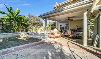 1341 S Pembrooke Ln, Anaheim, CA 92804