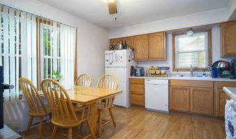6620-6622 Berkshire Rd, Madison, WI 53711