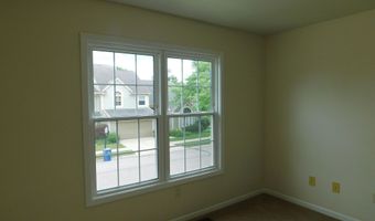 490 Liberty Pointe Dr, Ann Arbor, MI 48103