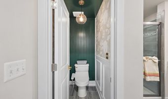 12428 SEA OAKS Ln 4, Berlin, MD 21811