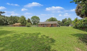 107 Clinton Ln, Albany, GA 31701
