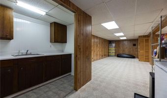 504 Shermantown Rd, North Kingstown, RI 02874