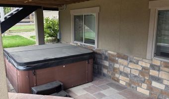 685 Biscayne Ct, Berthoud, CO 80513