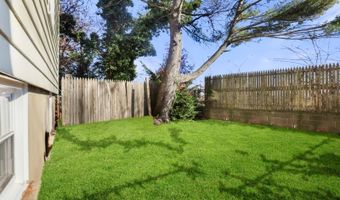 576 Avenue E 2, Bayonne, NJ 07002