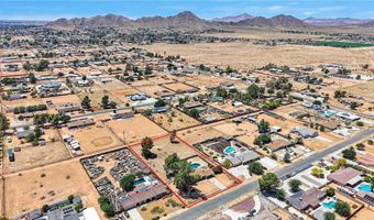 15530 Dakota Rd, Apple Valley, CA 92307