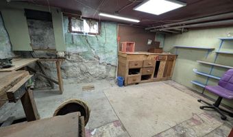 134 Kenduskeag Ave, Bangor, ME 04401