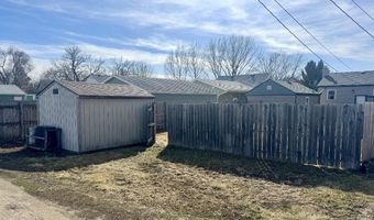 911 S 9th St, Aberdeen, SD 57401