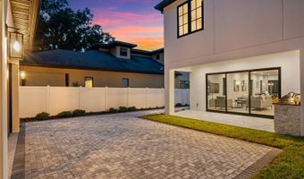 902 SHADY LANE Dr, Orlando, FL 32804