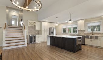 2003 E Lillian Ln, Arlington Heights, IL 60004