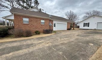 306 Hickory Ln, Batesville, MS 38606