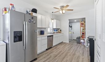 319 NE 6th St, Abilene, KS 67410
