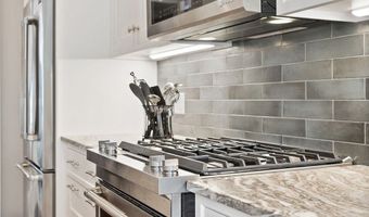 28 Brook Ln 28, Berlin, MA 01503