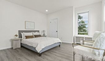 10 E 45Th St, Bayonne, NJ 07002