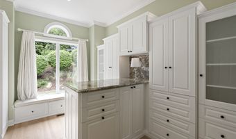 30 Daniel Trce, Burlington, CT 06013