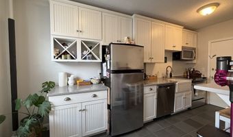 145 Englewood Ave 33, Boston, MA 02135