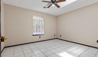 404 Sunbeam Ave, Alamogordo, NM 88310
