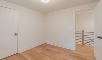 3107 MOSBY St, Alexandria, VA 22305