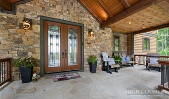 6 Valley Watch Ct, Banner Elk, NC 28604