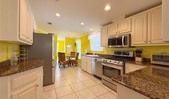 194 S PORT ROYAL Ln, Apollo Beach, FL 33572