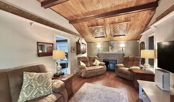 511 Delaware Ave, Absecon, NJ 08201