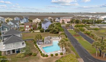 105 Island Quay Ct, Atlantic Beach, NC 28512