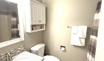 6745 SW SCHOLLS FERRY Rd 38, Beaverton, OR 97008