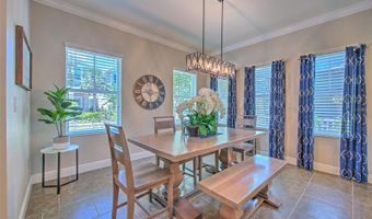 621 WINTERSIDE Dr, Apollo Beach, FL 33572