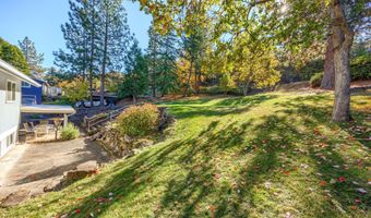 1820 Crestview Dr, Ashland, OR 97520