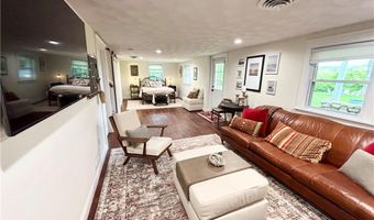 10 Lakeside Dr, Charlestown, RI 02813