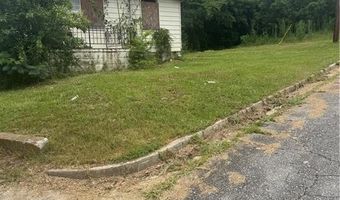 999 Ponce De Leon Cir N, Macon, GA 31206