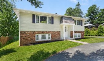 17 Muscotah Rd, Alloway, NJ 07422