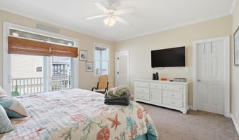 105 Winston Ave B, Atlantic Beach, NC 28512