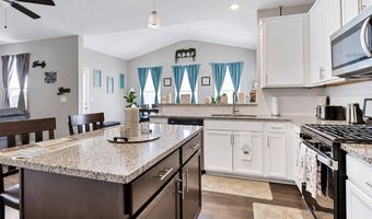 4196 Holstein Dr, Columbus, OH 43207
