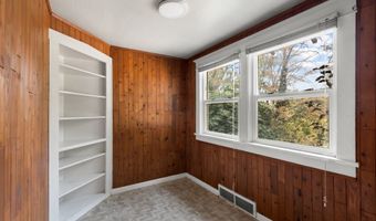 344 S 3RD St, Athena, OR 97813