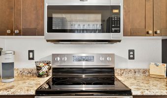 8138 Maple Stream Blvd, Indianapolis, IN 46217