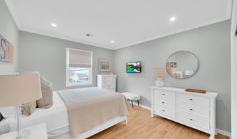 41 A Mount St, Bay Head, NJ 08742