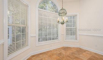 7 Crescent Cir, Bluffton, SC 29910