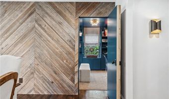 337 Broadland Rd, Atlanta, GA 30342