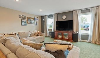 5247 PANORAMA Dr, Cheyenne, WY 82009
