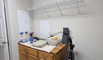 1401 W Bowman Dr, Artesia, NM 88210