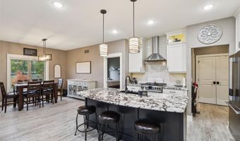 1237 Eagle Creek Blvd SW, Altoona, IA 50009