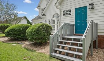 1007 River Pointe Dr, Albany, GA 31701