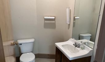 2 Howard St, Augusta, ME 04330