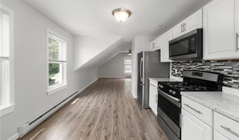 129 Cleveland St, Central Falls, RI 02863