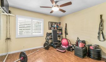 1355 Knoll Dr, Oceanside, CA 92054