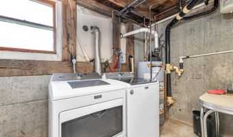 39 Sunset Hill Rd, Canterbury, NH 03224
