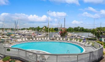 301 BURNSIDE St C 202, Annapolis, MD 21403