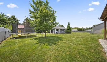 44 Ashton Dr, Ashville, OH 43103